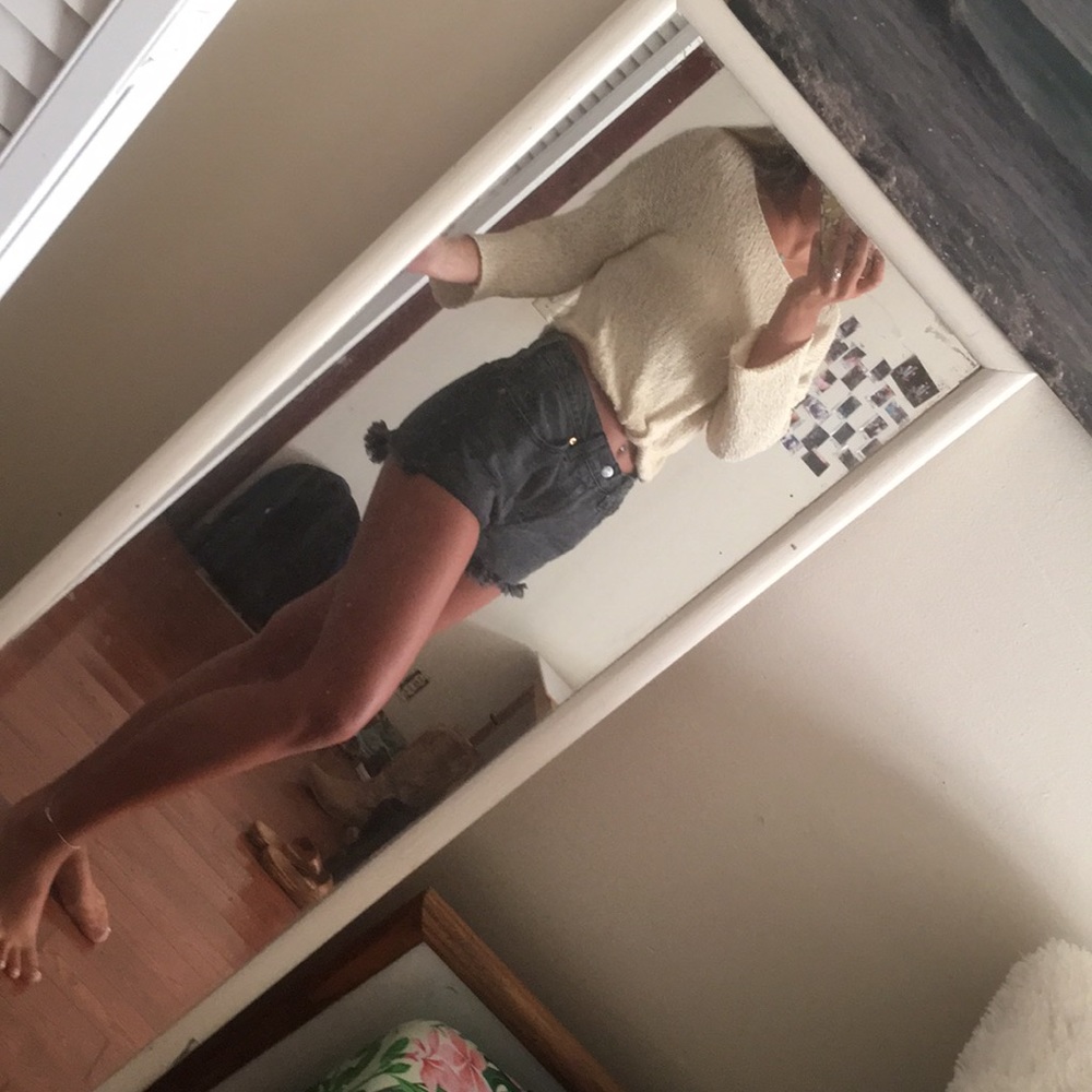 Top - Picture 3 of 3